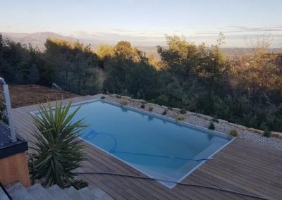 piscine vue terrasse forêt